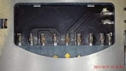 "ZXDeluxe PCB - SD-Card Soldering"