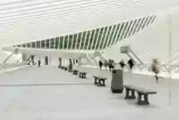 'Travel' in a higher resolution