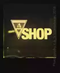 'Shop' in a higher resolution