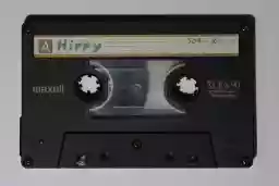 'maxell' in a higher resolution