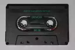 'Denon' in a higher resolution